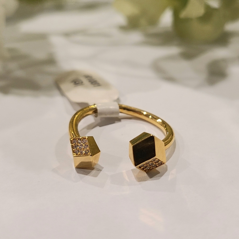 TAI - Gold Open Design Ring